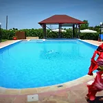 Hotel Denis And 2*