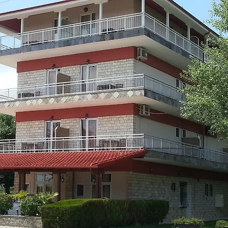 Denis Hotel&bungalows Hotel