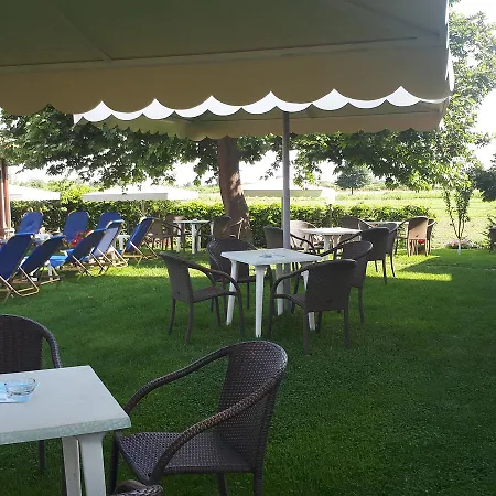 Hotel Denis Hotel&bungalows