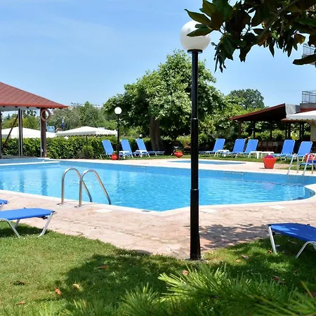 Denis And 酒店 Korinós